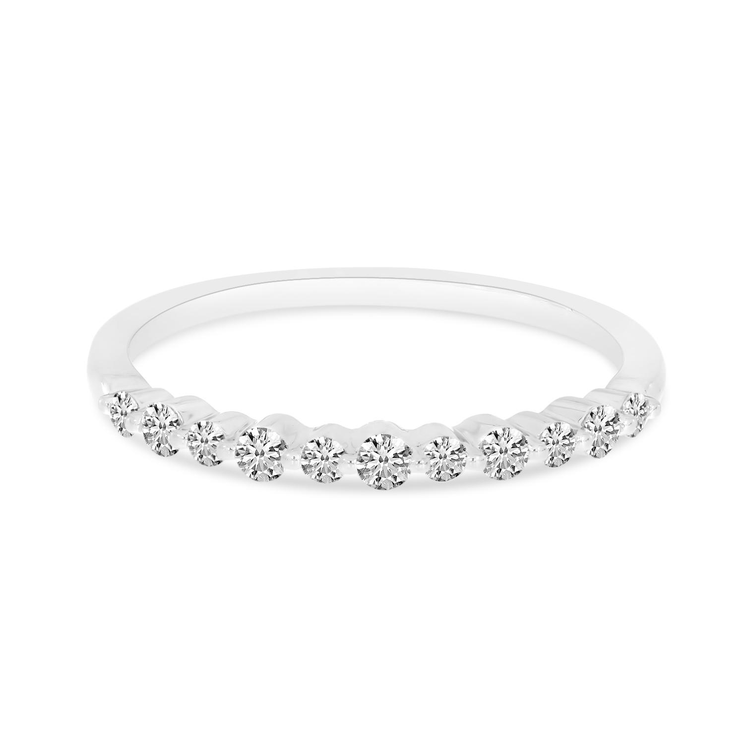 14K White Gold Shared Prong Diamond Band