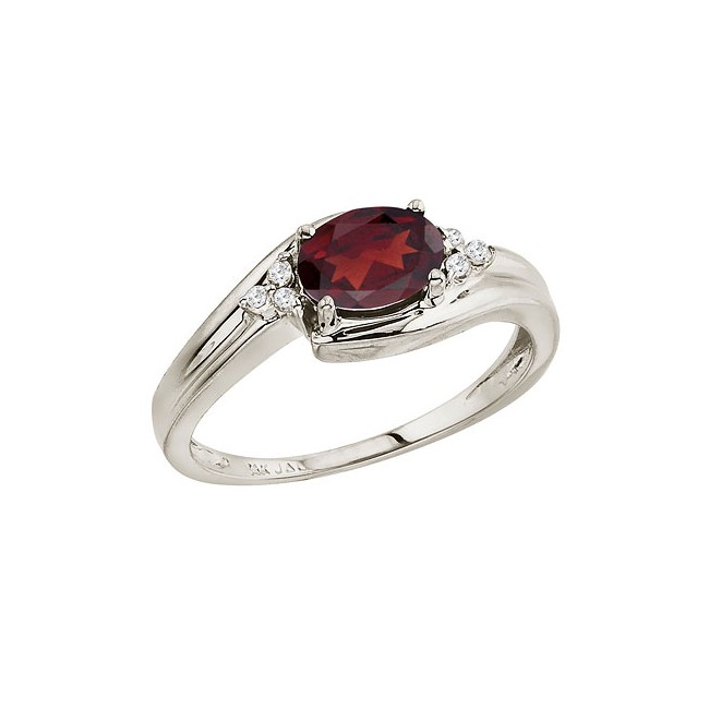 14KWhite Gold Oval Garnet and Diamond Side Set Ring