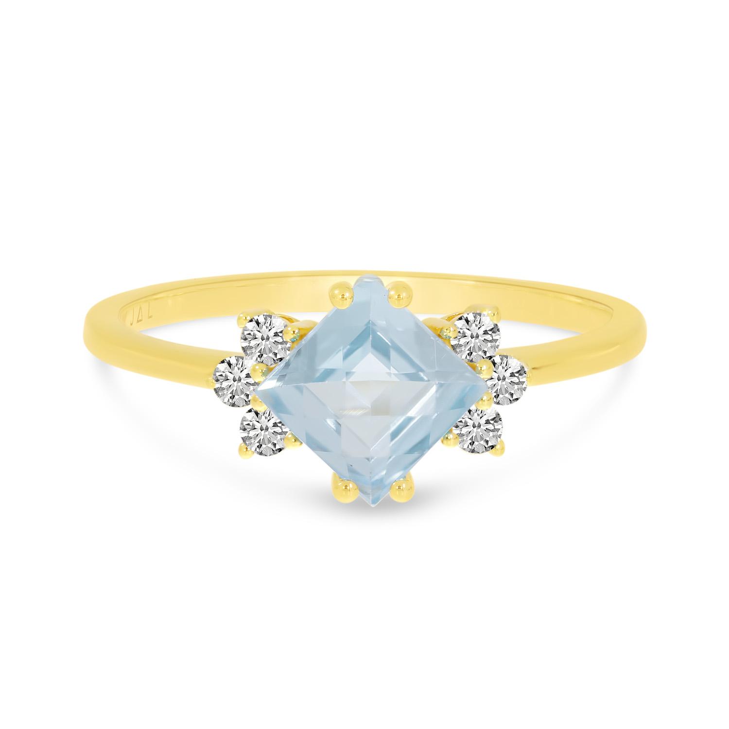 14K Yellow Gold Aquamarine Princess Cut & Diamond Ring