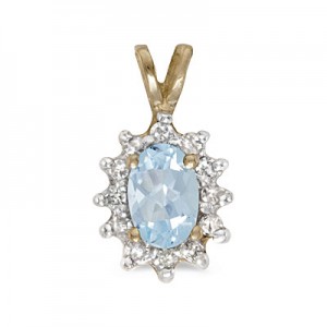 10k Yellow Gold Oval Aquamarine And Diamond Pendant