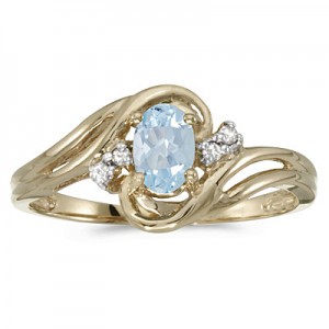 14k Yellow Gold Oval Aquamarine And Diamond Ring