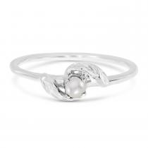 14K White Gold Round Pearl Leaf Birthstone Ring